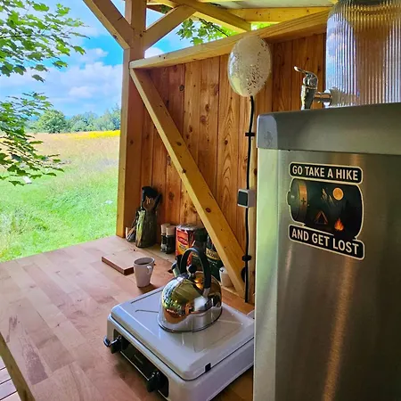 キャンプ場 Ałabajka camping - własny namiot lub wóz Wleń